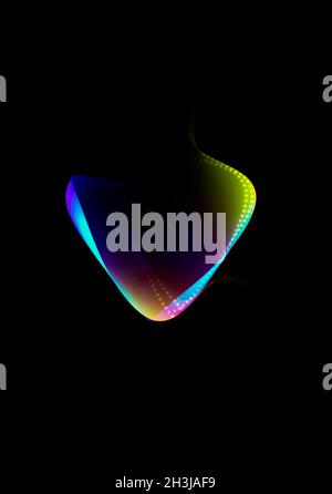 Astratto 3D neon che brilla la forma del cuore che brilla linee su sfondo nero Foto Stock