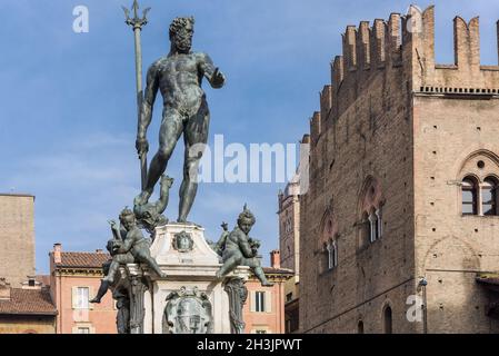 Fontana del Nettuno, simbolo di Bologna Foto Stock