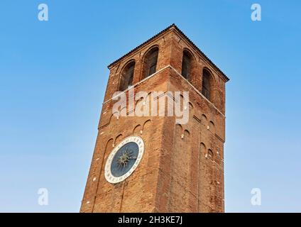 Torre dell'Orologio di S. Andrea, Chioggia, Venezia, Italia Foto Stock