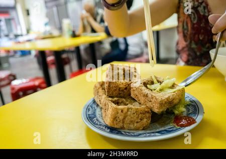 Famoso spuntino tofu taiwanese di stinky Foto Stock