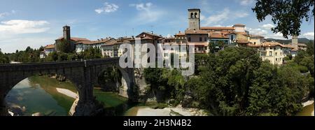 Ponte del diavolo a Cividale italia Foto Stock