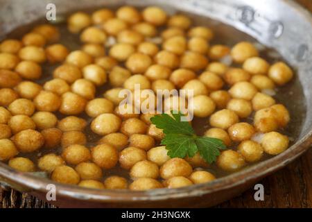 Zuppa di piselli al forno Foto Stock