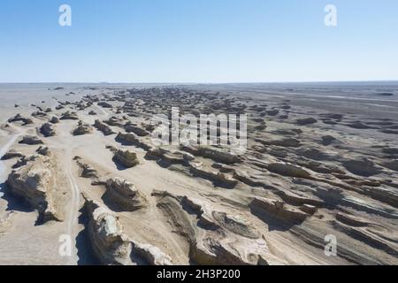 Vista aerea del paesaggio di erosione del vento a qinghai Foto Stock