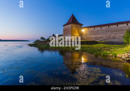 Fortezza Oreshek su una piccola isola sul fiume Neva - Regione di Leningrad Russia Foto Stock