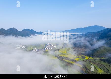 Splendido paesaggio primaverile di wuyuan Foto Stock