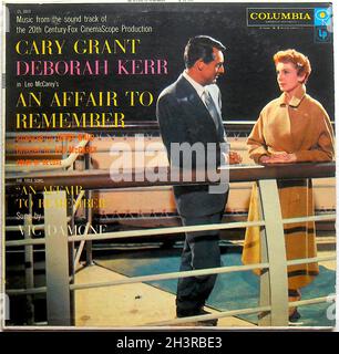 1957 An Affair to Remember Soundtrack Cary Grant Deborah Kerr 1960 Brooklyn Bridge LP Record Album originale Vintage Vinyl Foto Stock