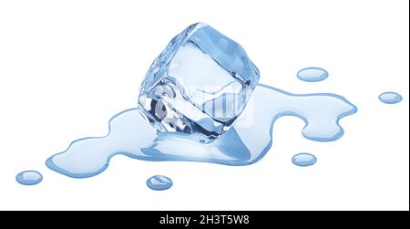 Cubo di ghiaccio fuso isolato su sfondo bianco Foto Stock