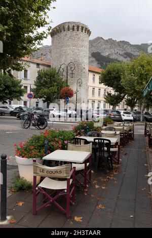 Sisteron si trova nel dipartimento delle Alpi dell'alta Provenza, nella Côte regione Provenza-Alpi-Costa Azzurra, nel sud-est della Francia. Foto Stock