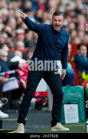 LONDRA, REGNO UNITO. 30 OTTOBRE Richie Wellens of Doncaster Gestures durante la partita della Sky Bet League 1 tra Charlton Athletic e Doncaster Rovers alla Valle di Londra sabato 30 ottobre 2021. (Credit: Federico Maranesi | MI News) Credit: MI News & Sport /Alamy Live News Foto Stock