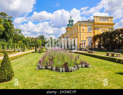 / Varsavia Polonia - Agosto 04 2019: Royal Wilanow Palace e il giardino di Varsavia. Residenza di re Giovanni III Sobieski Foto Stock