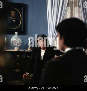 L'attore rumeno Marcel Iures come pianista Franz Liszt durante le riprese di 'Vis de ianuarie' (1979), regista Nicolae Opratescu Foto Stock