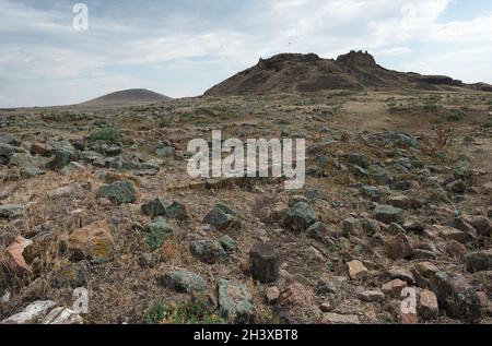 Rovine della capitale medievale armena Ani con una cittadella sulla collina, provincia di Kars, Turchia Foto Stock