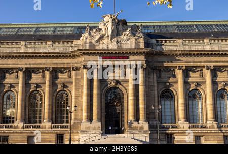 Facciata, il Musée d’Art et d’Histoire (Museo d’Arte e Storia), Ginevra, Svizzera Foto Stock