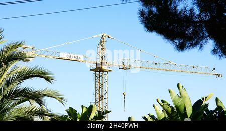 Gru e lavori a Les Glories de Barcelona, Catalunya, Spagna, Europa Foto Stock