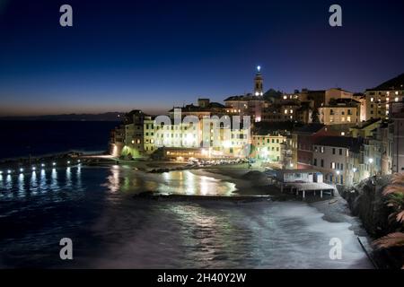 Panoramica di Bogliasco illuminato Foto Stock