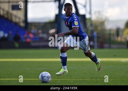 OLDHAM, REGNO UNITO. 30 OTTOBRE la Jordan Clarke di Oldham Athletic durante la partita della Sky Bet League 2 tra Oldham Athletic e Swindon Town al Boundary Park di Oldham sabato 30 ottobre 2021. (Credit: Eddie Garvey | MI News) Credit: MI News & Sport /Alamy Live News Foto Stock