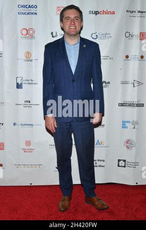 Il senatore dello stato di New York James Skoufis partecipa alla prima di New York di 'Confetti' all'AMC Loews Lincoln Square il 28 ottobre 2021 a New York City. Foto Stock