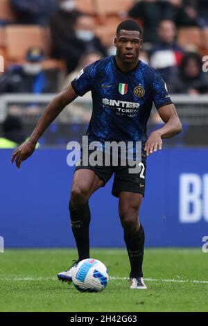 Milano, Italia. 31 ottobre 2021. Denzel Dumfries (FC Internazionale) in azione durante l'Inter - FC Internazionale vs Udinese Calcio, serie italiana di Calcio A a Milano, Italia, Ottobre 31 2021 Credit: Independent Photo Agency/Alamy Live News Foto Stock