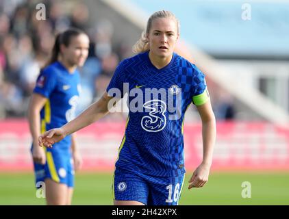 Manchester, Inghilterra, 31 ottobre 2021. Magdalena Ericsson di Chelsea durante la partita della Femminile Cup presso l'Academy Stadium di Manchester. Il credito d'immagine dovrebbe leggere: Andrew Yates / Sportimage Foto Stock