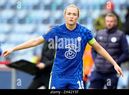 Manchester, Inghilterra, 31 ottobre 2021. Magdalena Ericsson di Chelsea durante la partita della Femminile Cup presso l'Academy Stadium di Manchester. Il credito d'immagine dovrebbe leggere: Andrew Yates / Sportimage Foto Stock