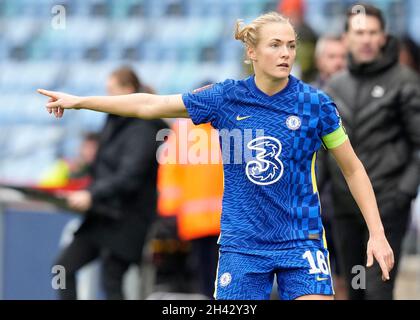 Manchester, Inghilterra, 31 ottobre 2021. Magdalena Ericsson di Chelsea durante la partita della Femminile Cup presso l'Academy Stadium di Manchester. Il credito d'immagine dovrebbe leggere: Andrew Yates / Sportimage Foto Stock