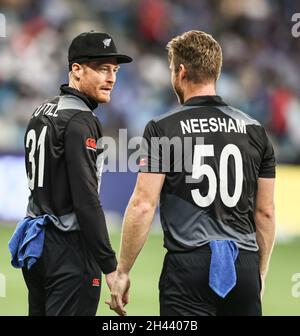 DUBAI, UAE, 0CT 31, 2021: Coppa DEL MONDO ICC T20 : India vs Nuova Zelanda : Guptill & Neesham durante la Coppa del mondo ICC Cricket T20 nello Stadio Internazionale di Cricket di Dubai di Domenica. Photo : Seshadri sukumar Credit: Seshadri SUKUMAR/Alamy Live News Foto Stock