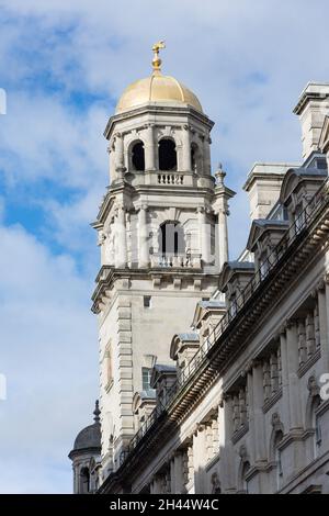 Campanile a cupola dell'Aloft Hotel, North John Street, City Centre, Liverpool, Merseyside, Inghilterra, Regno Unito Foto Stock