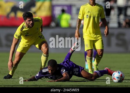 31 ottobre 2021: Il centrocampista di Orlando City ANDRES PEREA (21) viene scattato durante la partita di calcio Orlando City vs Nashville SC all'Explororia Stadium di Orlando, Florida il 31 ottobre 2021. (Credit Image: © Cory Knowlton/ZUMA Press Wire) Foto Stock