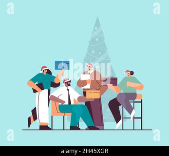 la gente in cappelli di santa che tiene i businesspeople dei regali che celebrano la festa corporativa nuovo anno festeggiamenti di natale Illustrazione Vettoriale