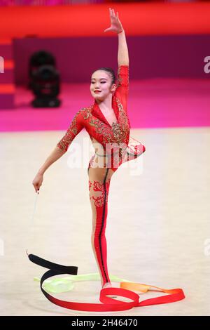 Sumire Kita (JPN), 30 OTTOBRE 2021 - Ginnastica ritmica : Ginnastica ritmica Campionato del mondo di Ginnastica ritmica 2021 a Kitakyushu finale individuale all-around al West Japan General Exhibition Centre Annex, Fukuoka, Giappone. (Foto di YUTAKA/AFLO SPORT) Foto Stock