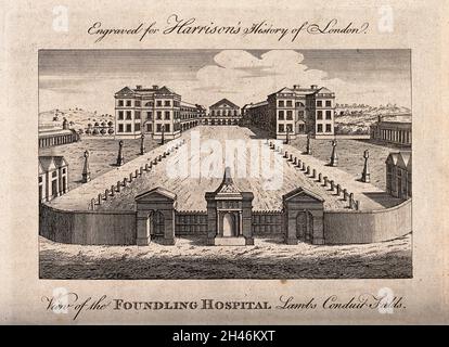 The Foundling Hospital, Holborn, Londra: Una vista dall'alto del cortile. Incisione, 1775. Foto Stock