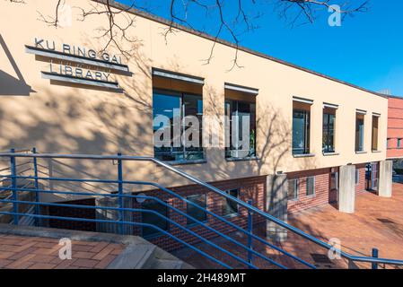 La biblioteca pubblica Post Modern a Gordon sulla sponda nord di Sydney nel nuovo Galles del Sud, Australia Foto Stock