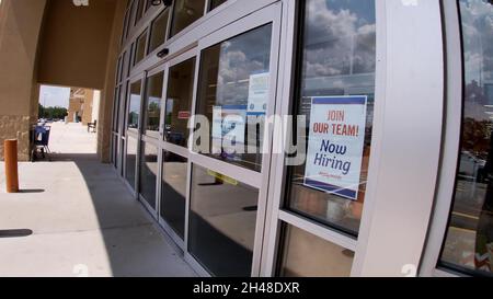 Augusta, GA USA - 08 12 21: Interno del negozio hobby lobby Foto Stock