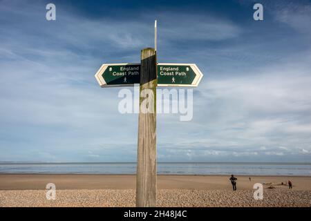 Dungeness, 30 ottobre 2021: La spiaggia di Greatstone e Littlestone, vicino a Dungeness nel Kent Foto Stock