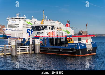 Die Schwedenfähre Stena Scandinavica im Kieler Hafen am Schwedenkai Foto Stock