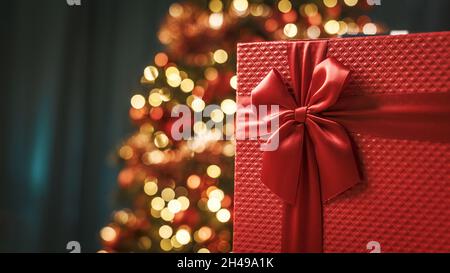 Bellissimo regalo di Natale con nastro primo piano Foto Stock
