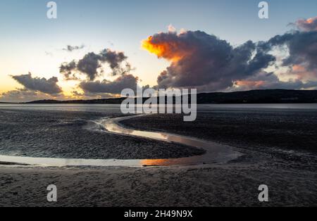 Sunset, Grange Over Sands, Cumbria, Regno Unito Foto Stock