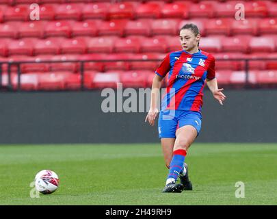 DAGENHAM, INGHILTERRA - OTTOBRE 31:Lizzie(Liz)Waldie of Crystal Palace Women durante il Barclays fa Women's Championship match tra Watford e Crystal Foto Stock