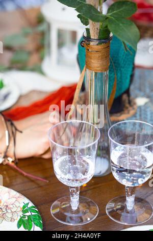 Babyshower sul picnic in aria con le ragazze Foto Stock