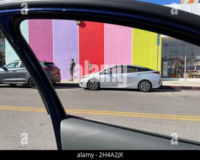 Scena stradale, Encino, CA nella San Fernando Valley di Los Angeles, CA Foto Stock