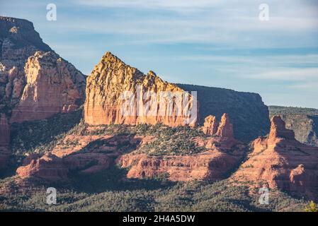 Vista al tramonto di Sedona dall'aeroporto di Mesa, Sedona, Arizona, U. S. A. Foto Stock