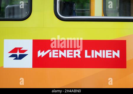 Vienna, Austria. Giugno 20, 2015. Rainbow Parade 2015 a Vienna Foto Stock