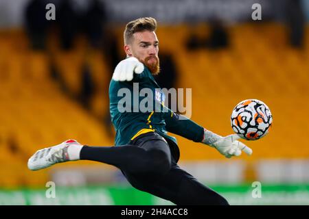 Wolverhampton, Regno Unito. 1 novembre 2021; Molineux Stadium, Wolverhampton, West Midlands, Inghilterra; Premier League Football, Wolverhampton Wanderers versus Everton; Jose SA di Wolverhampton Wanderers durante il warm-up pre-partita credito: Action Plus Sports Images/Alamy Live News Foto Stock