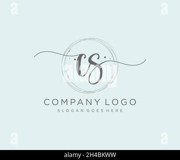 LOGO CS femminile. Utilizzabile per la natura, salone, centro benessere, cosmetici e loghi di bellezza. Elemento modello di disegno con logo a vettore piatto. Illustrazione Vettoriale