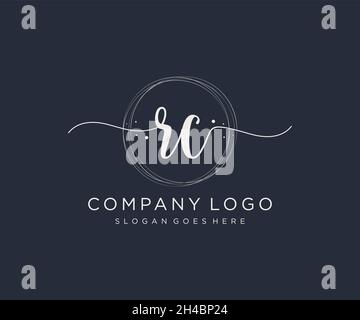 Logo RC femminile. Utilizzabile per la natura, salone, centro benessere, cosmetici e loghi di bellezza. Elemento modello di disegno con logo a vettore piatto. Illustrazione Vettoriale