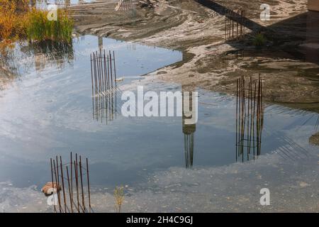 Allagato cantiere durante un uragano Foto Stock