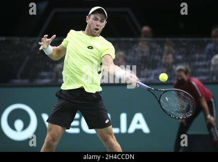 Parigi, Francia. 01 Novembre 2021. Dominik Koepfer di Germania durante il primo giorno del Rolex Paris Masters 2021, un torneo di tennis ATP Masters 1000 il 1° novembre 2021 presso l'Accor Arena di Parigi, Francia - Foto: Jean Catuffe/DPPI/LiveMedia Credit: Independent Photo Agency/Alamy Live News Foto Stock