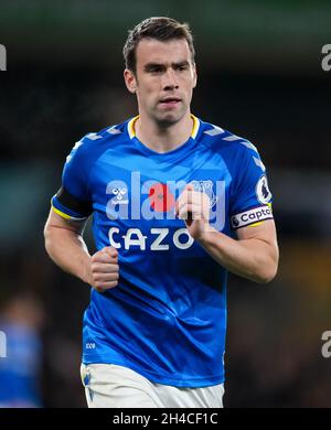 Wolverhampton, Regno Unito. 01 Novembre 2021. Seamus Coleman di Everton durante la partita della Premier League tra Wolverhampton Wanderers ed Everton a Molineux, Wolverhampton, Inghilterra, il 1° novembre 2021. Foto di Andy Rowland. Credit: Prime Media Images/Alamy Live News Foto Stock