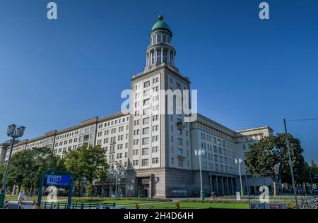 Wohnturm, Frankfurter Tor, Friedrichshain di Berlino, Deutschland Foto Stock