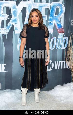New York, Stati Uniti. 01 Novembre 2021. Luna Lauren Velez partecipa alla prima mondiale della serie 'Dexter: New Blood' ad Alice Tully Hall, Lincoln Center a New York City. Credit: SOPA Images Limited/Alamy Live News Foto Stock